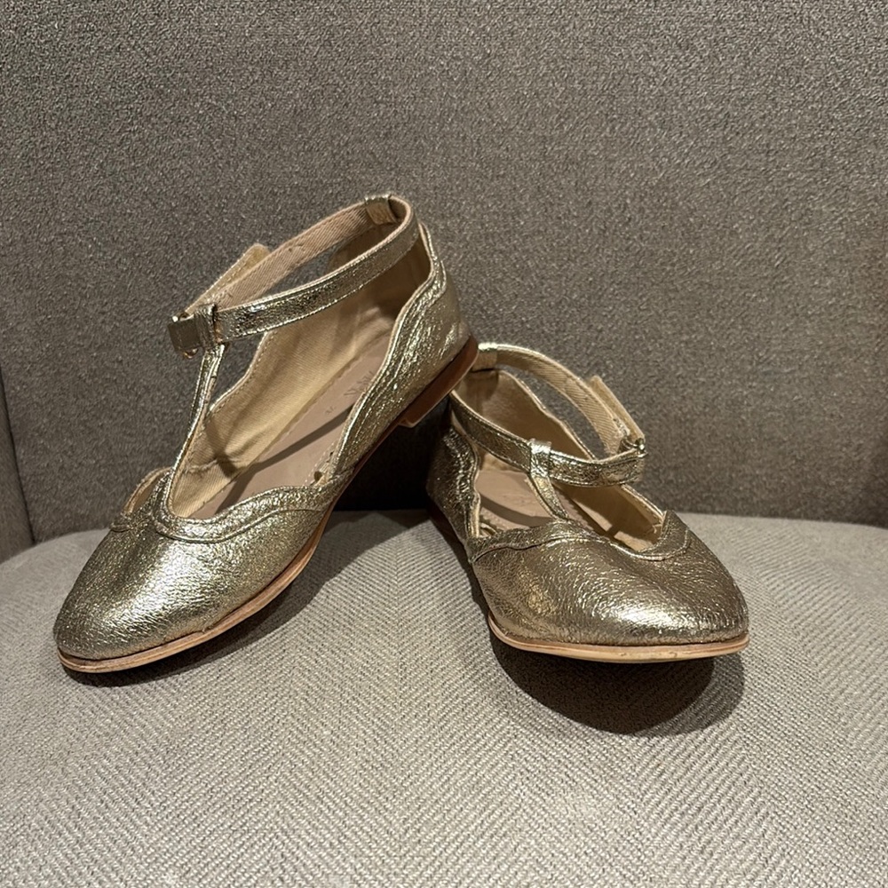 Zara Shimmering Gold T-Strap Shoes